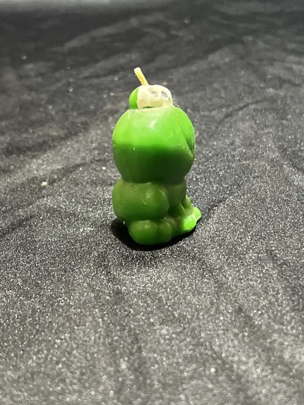 Vintage Green Frog Novelty Wax Candle
